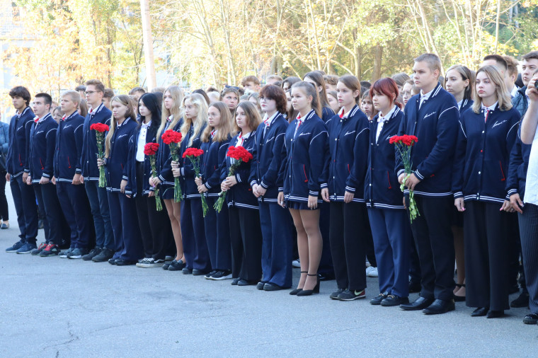 Церемония открытия мемориальной доски военнослужащему Щербану Ивану Валерьевичу.