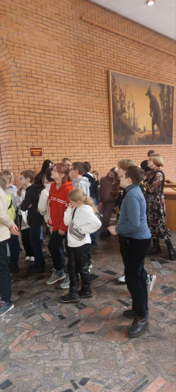 Учащиеся 5а класса посетили Палеонтологический музей.